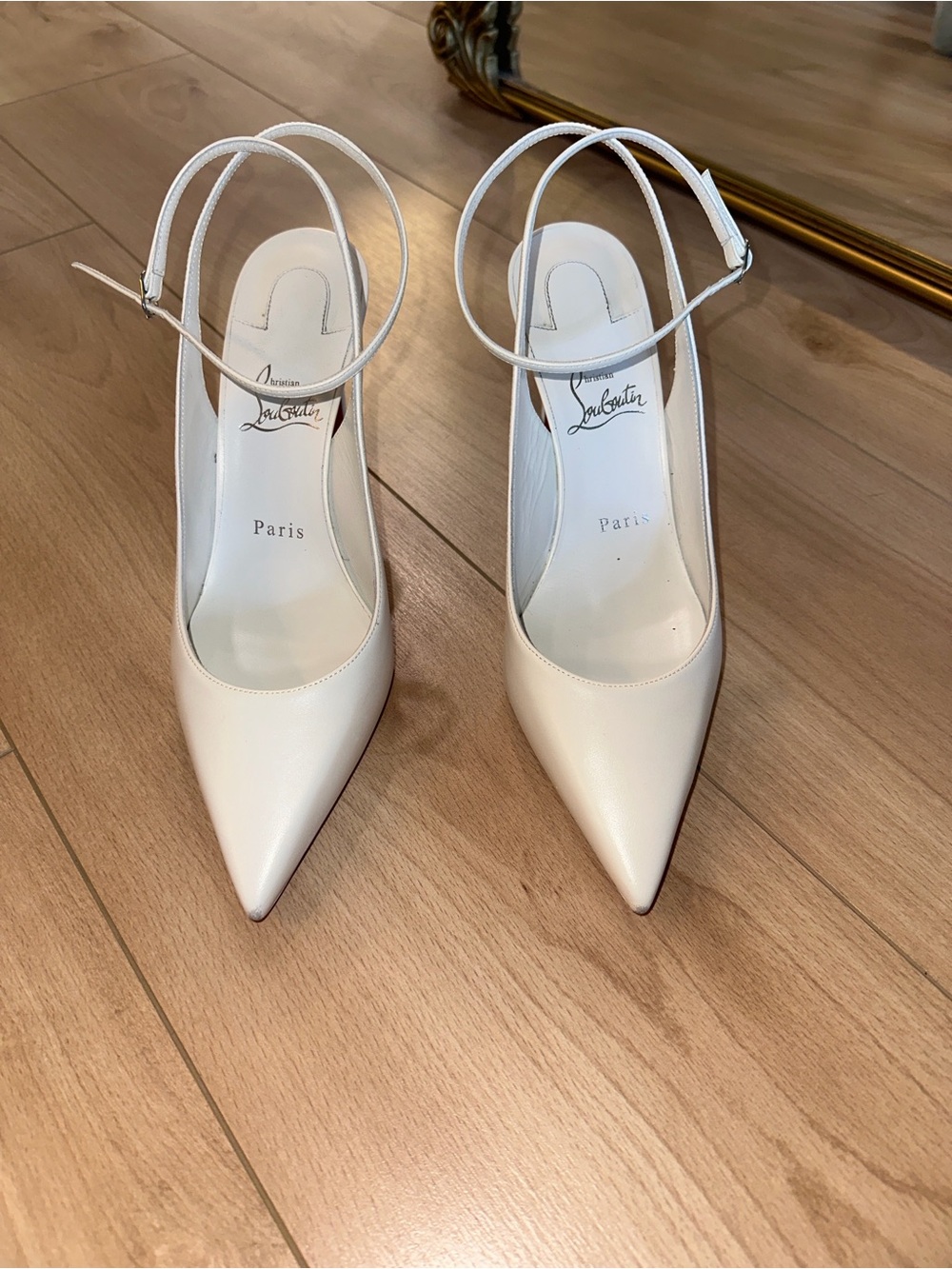 One heels